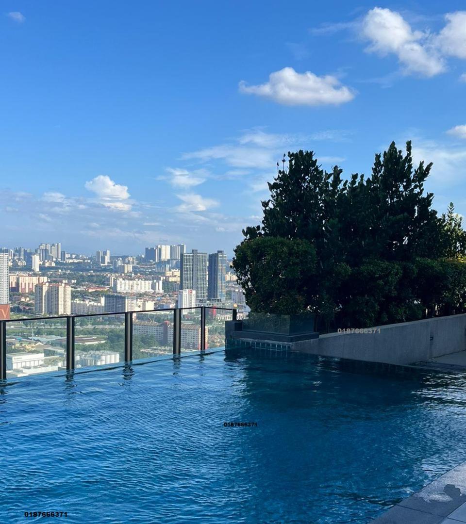 Eminent Stay - Icon City, Петалінг-Джая Екстер'єр фото